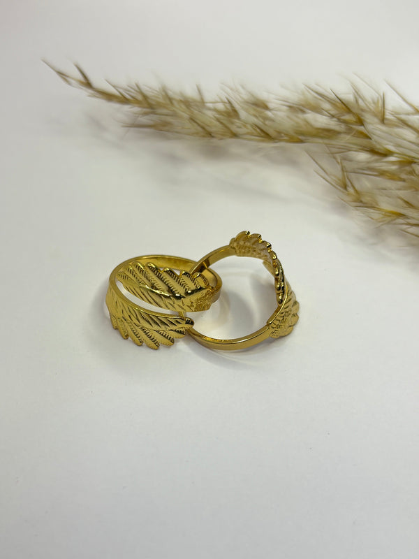 Angel wing Ring