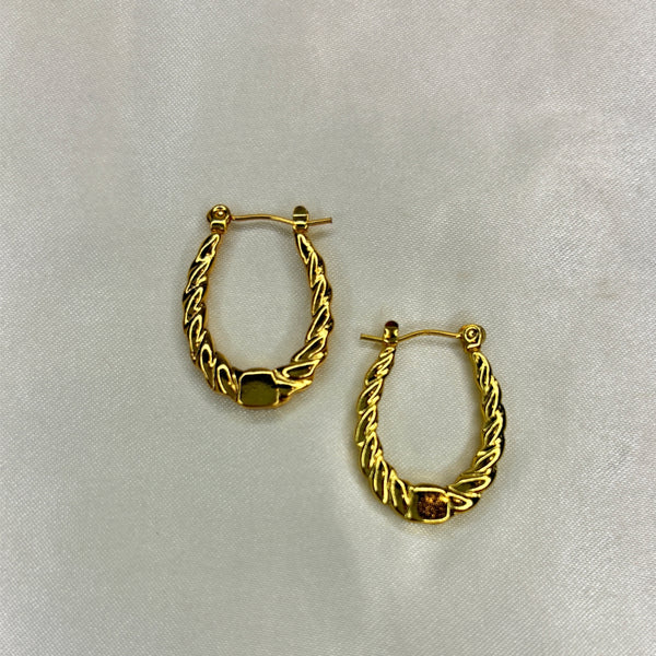 Twine loop hoops