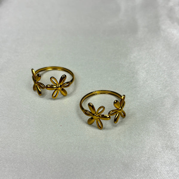 Bloom Petal Gold Adjustable Ring