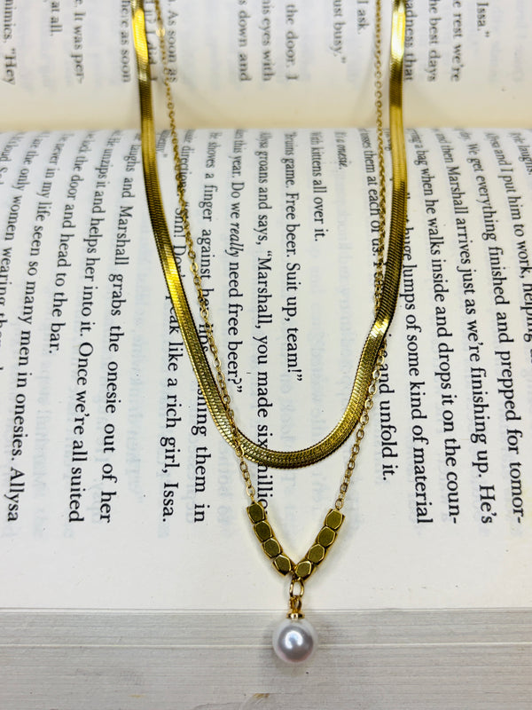 Celeste Pearl Necklace π€β¨
