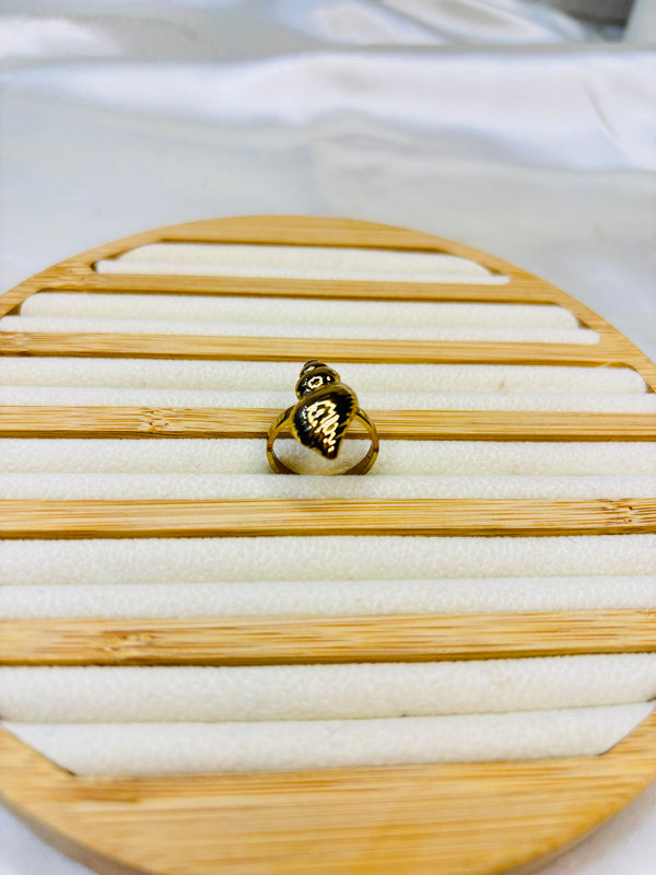 Isla Conch Ring