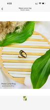 Wave Curve ring
