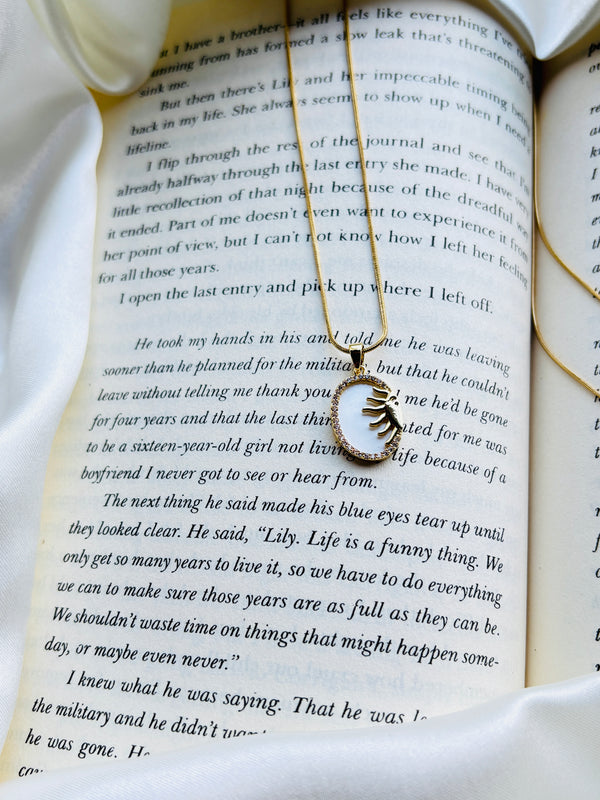 Soluna Necklace 🌙☀️