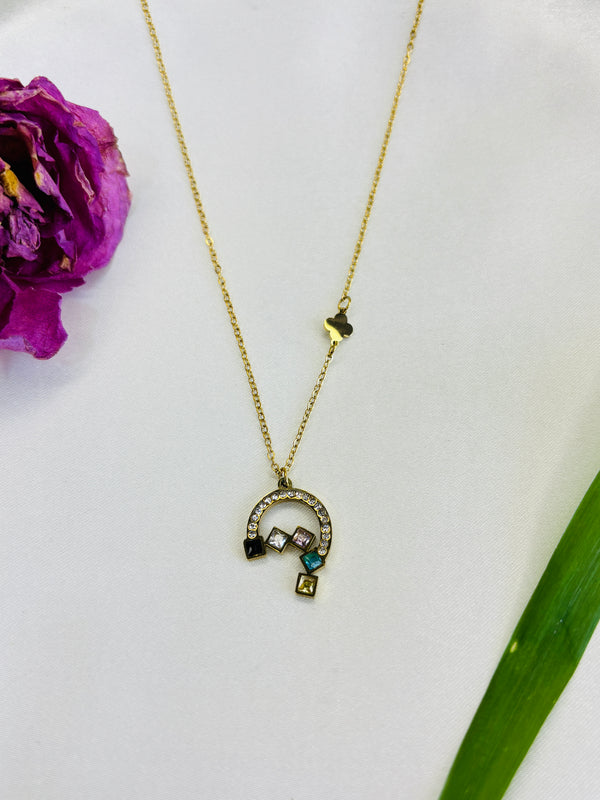 Colour stone pendant