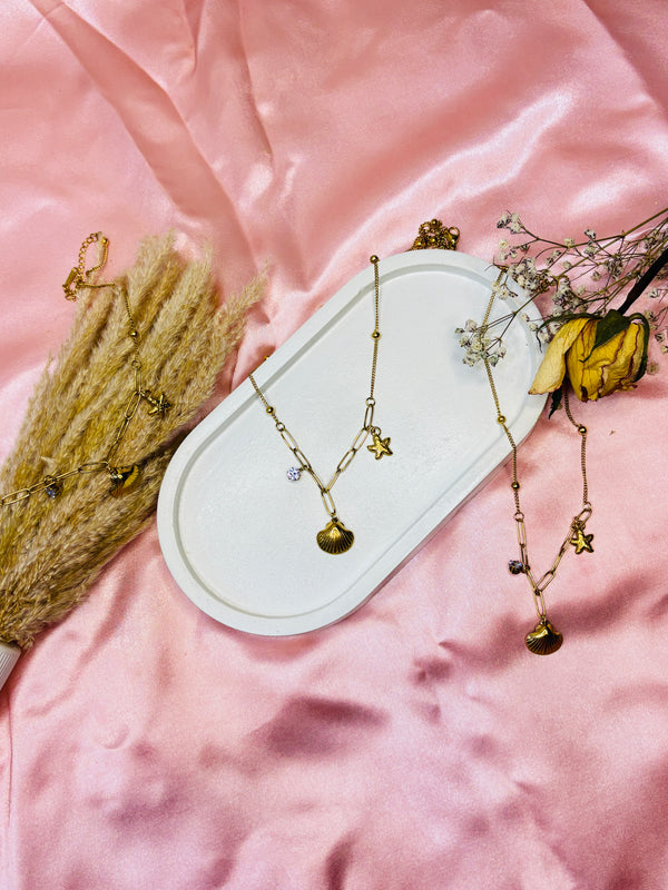 StarShell Charm Necklace